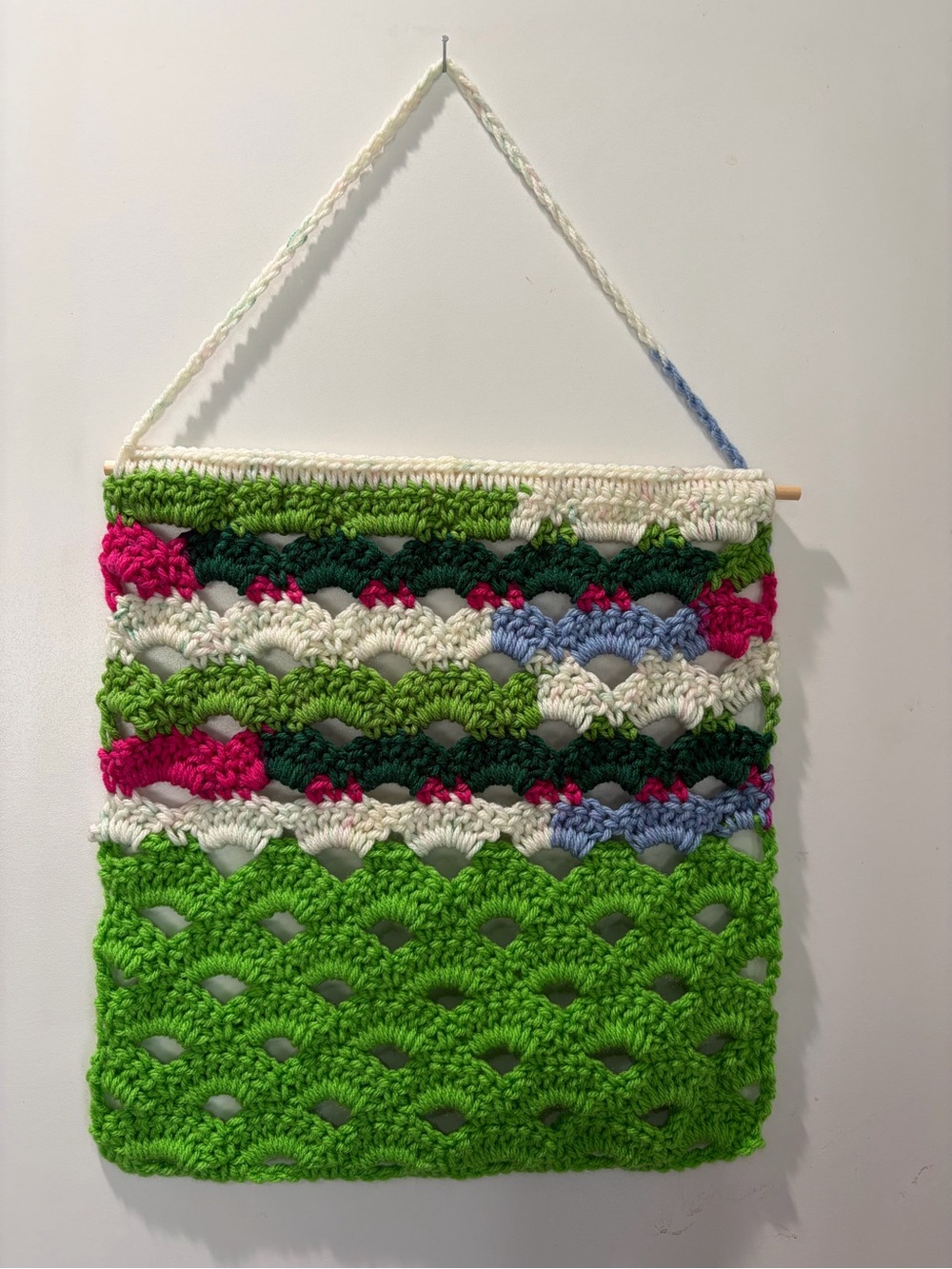 Handmade Crochet Hair Bow & Accessory Organizer Girls Room Wall Hanging - Picture 2 of 3